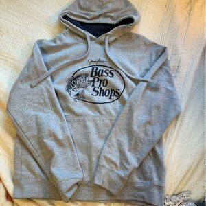 Bass Pro Shop sweatshirt